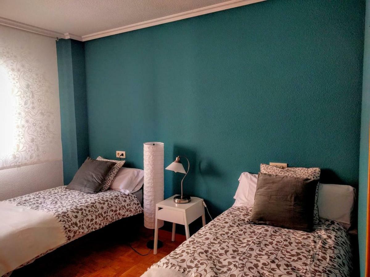 Ferienwohnung A Pocos Minutos Del Centro Con Parking Gratis En El Edificio Nº Registro Vu-74 Salamanca Exterior foto